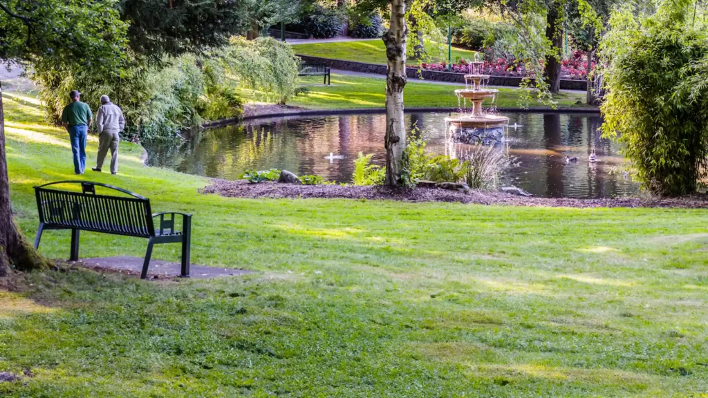 Explorer-Beacon Hill Park